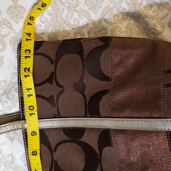 Chocolate & bronze Coach shoulder purse - Picture 14 of 16